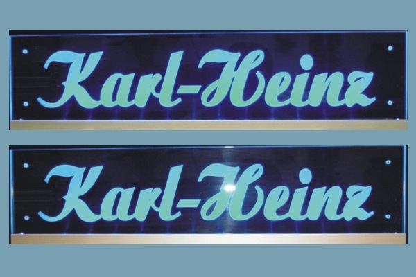 20_Karl-Heinz_LED-blau_Folie-blau